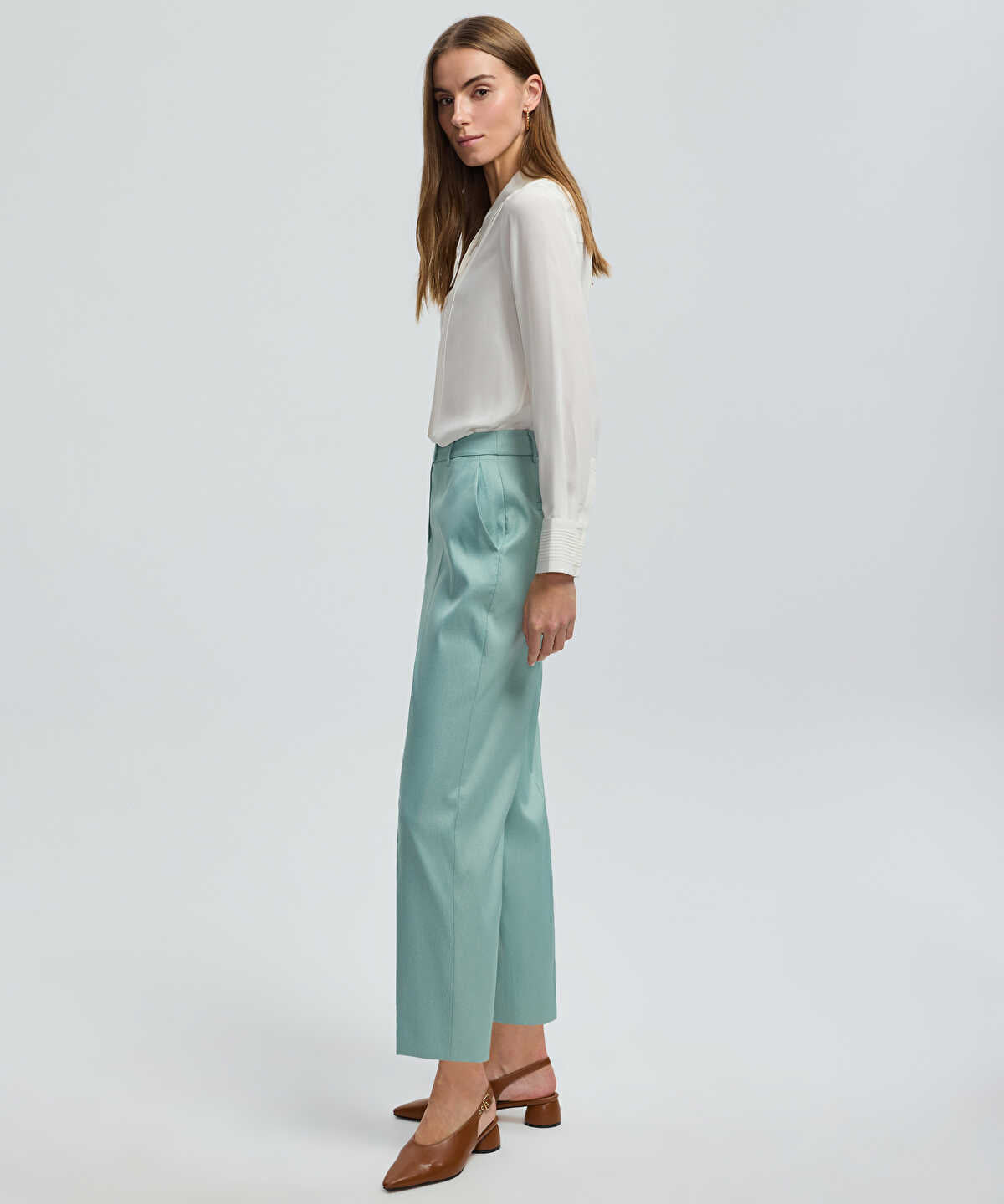 Zoomed Cigarette Trousers