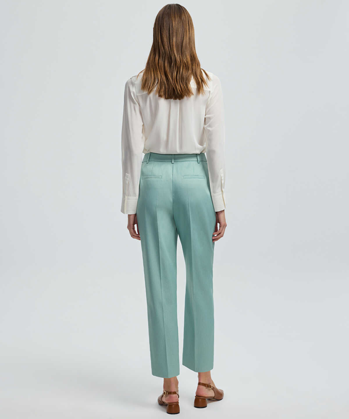 Zoomed Cigarette Trousers