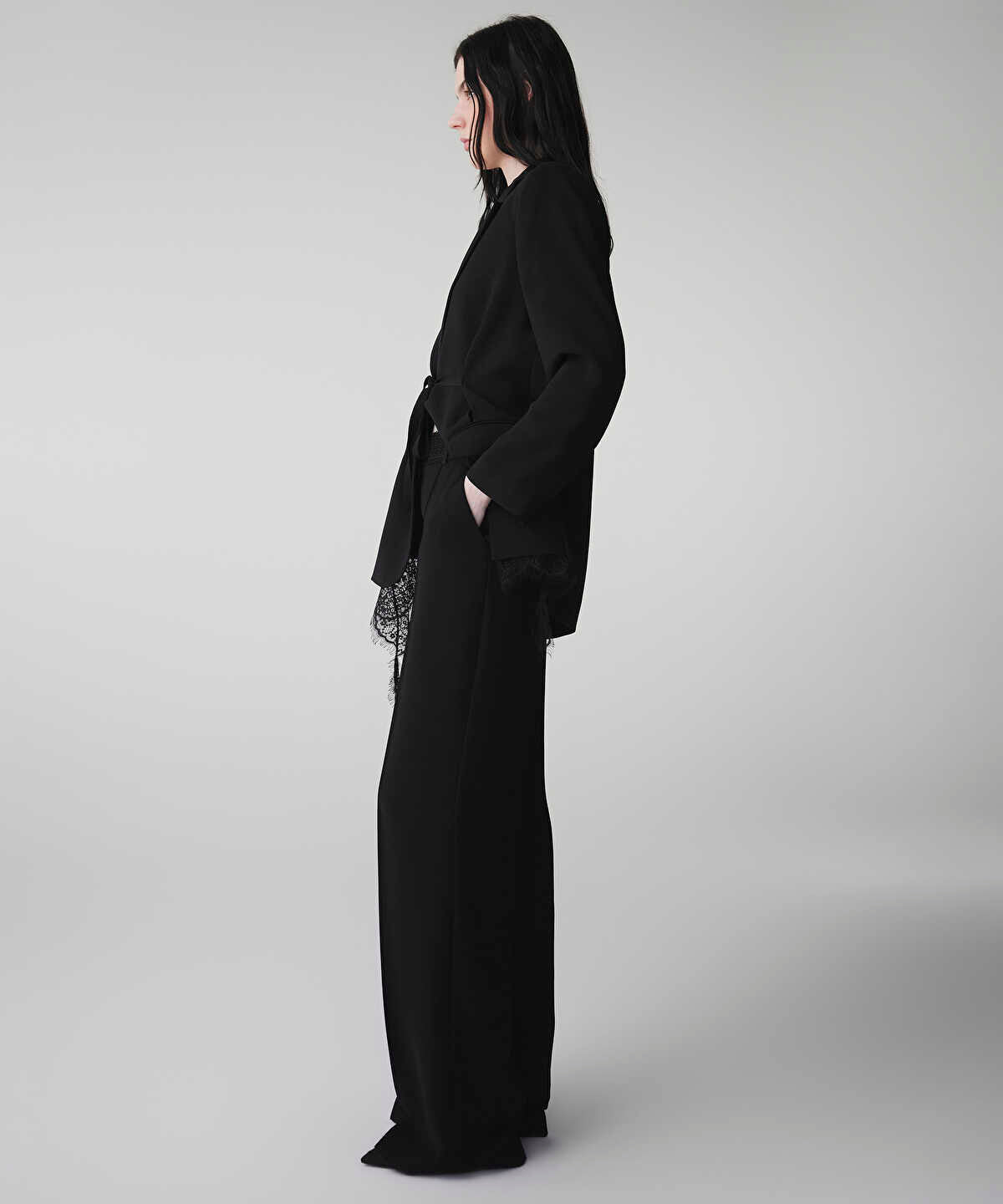 Zoomed Lace Applique Trousers