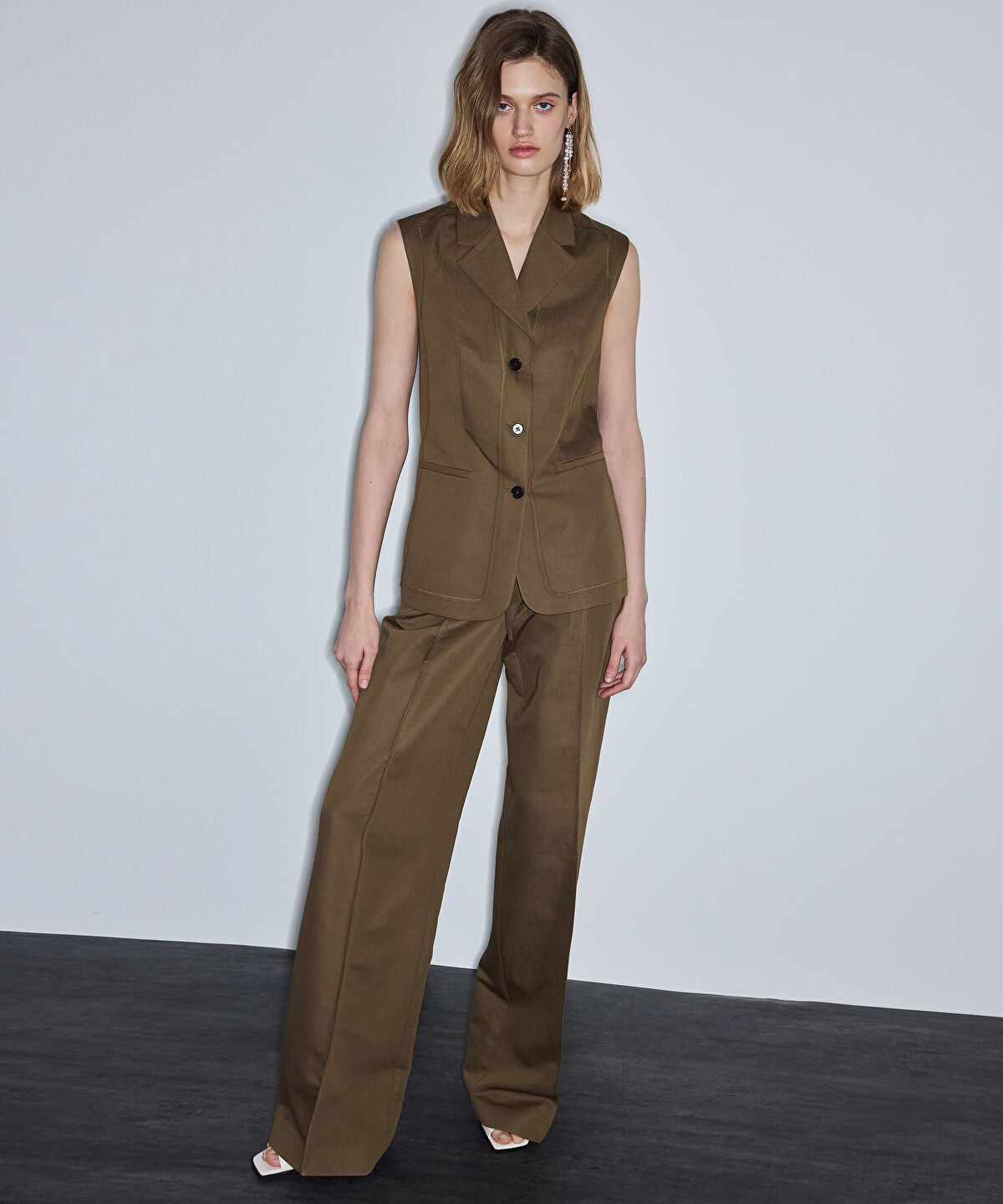 Zoomed Belted Wide Leg Trousers