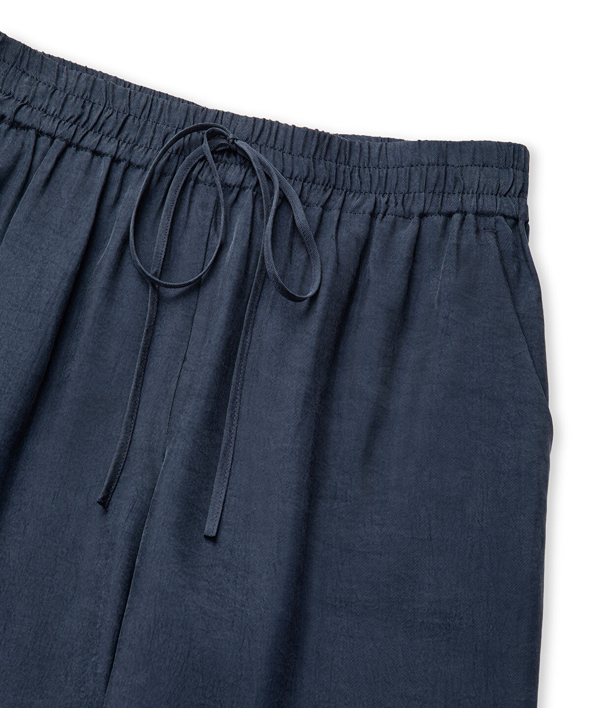 Tie Waist Carrot Trousers