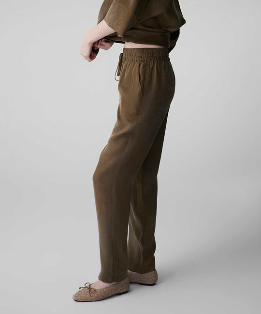 Tie Waist Carrot Trousers