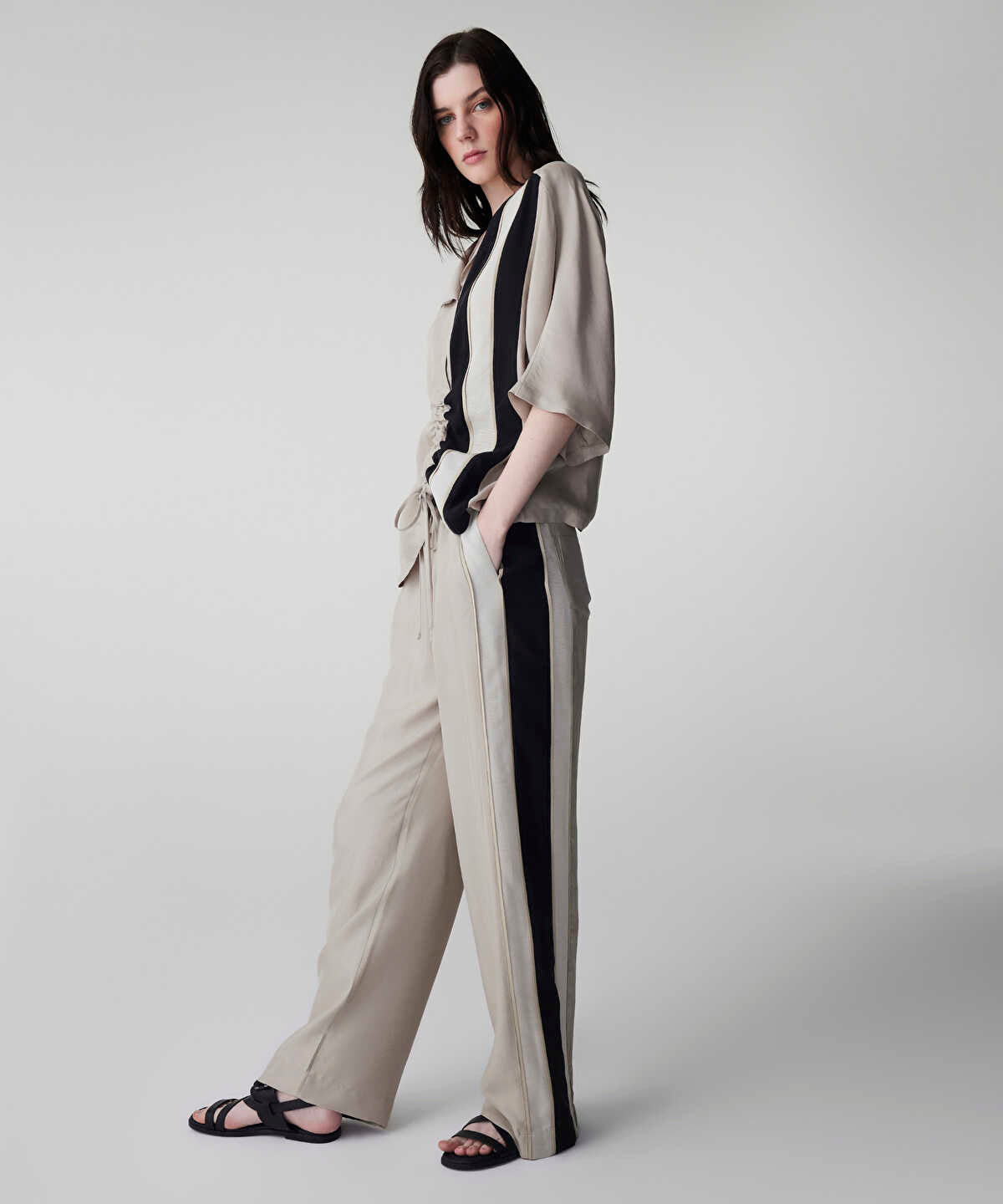 Color-Block Trousers 
