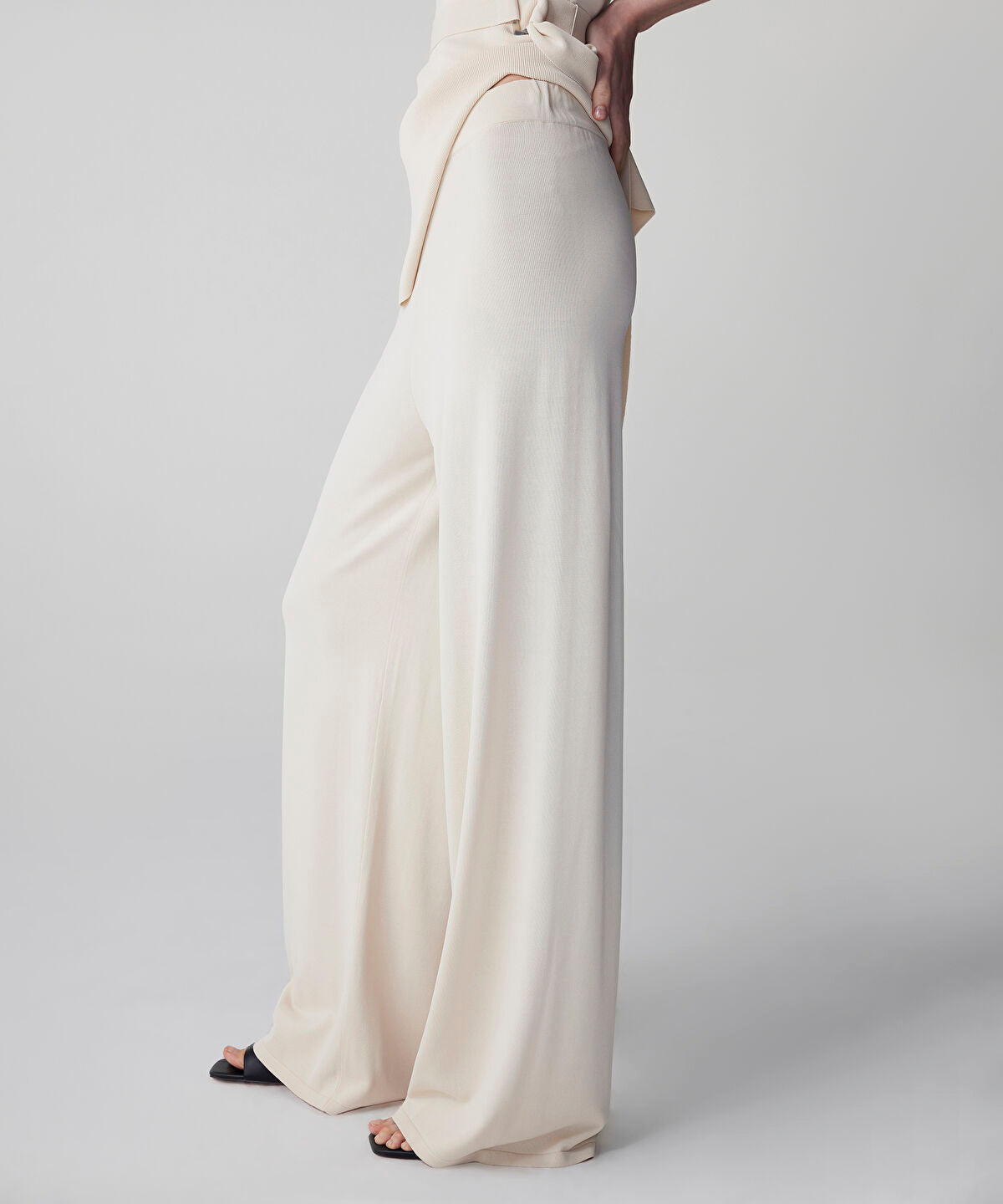Wide Leg Knit Trousers