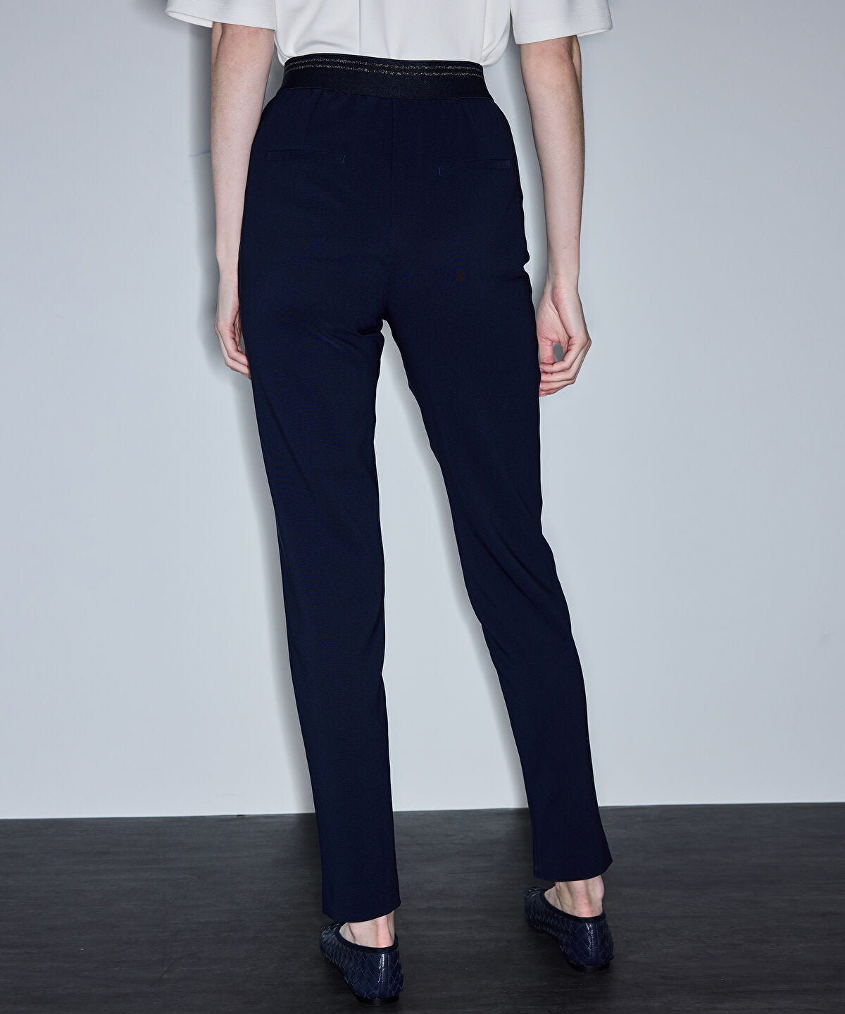 Zoomed Trousers with Lurex Thread