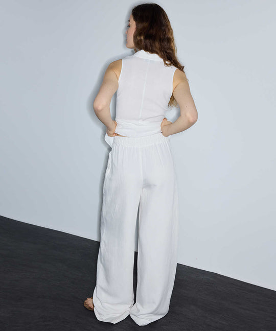 Double-Pleated  Wide-Leg Trousers