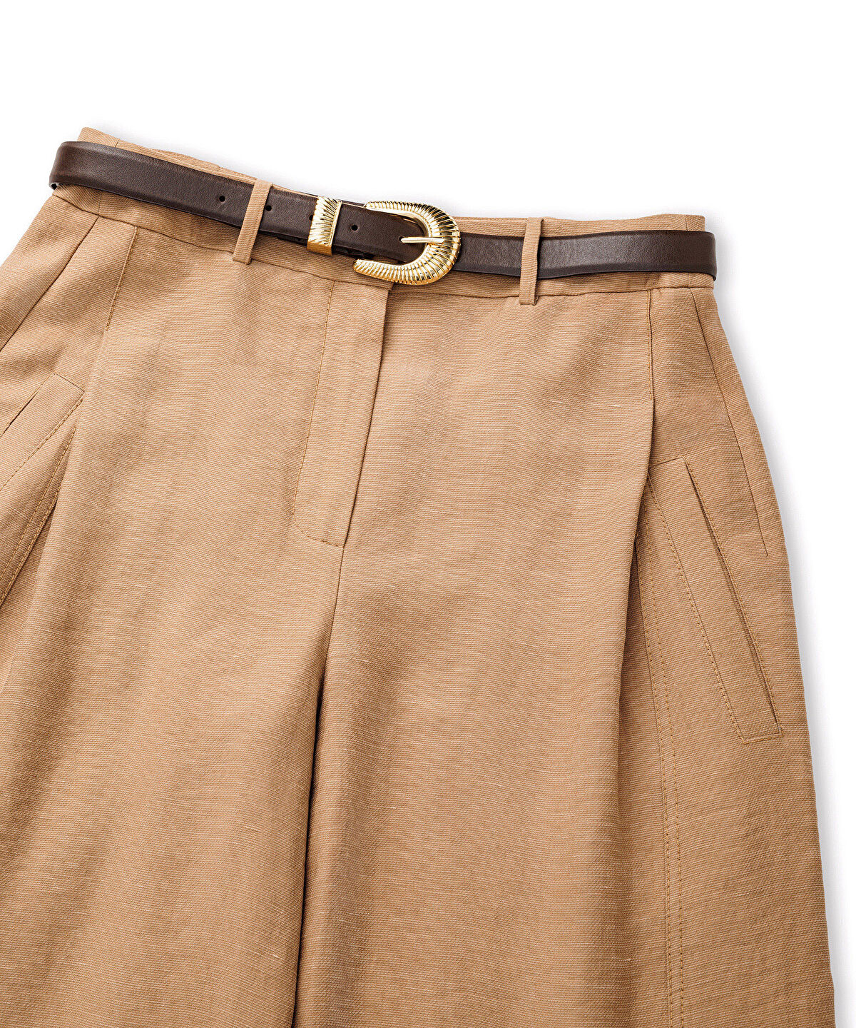 Zoomed Belted Barrel-Fit Trousers