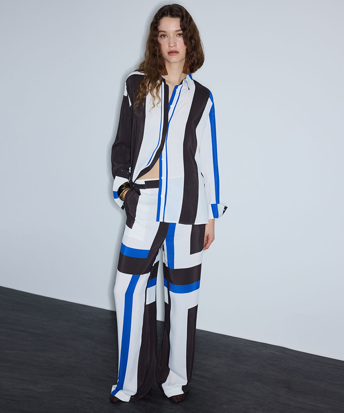 Color-Block Wide-Leg Trousers