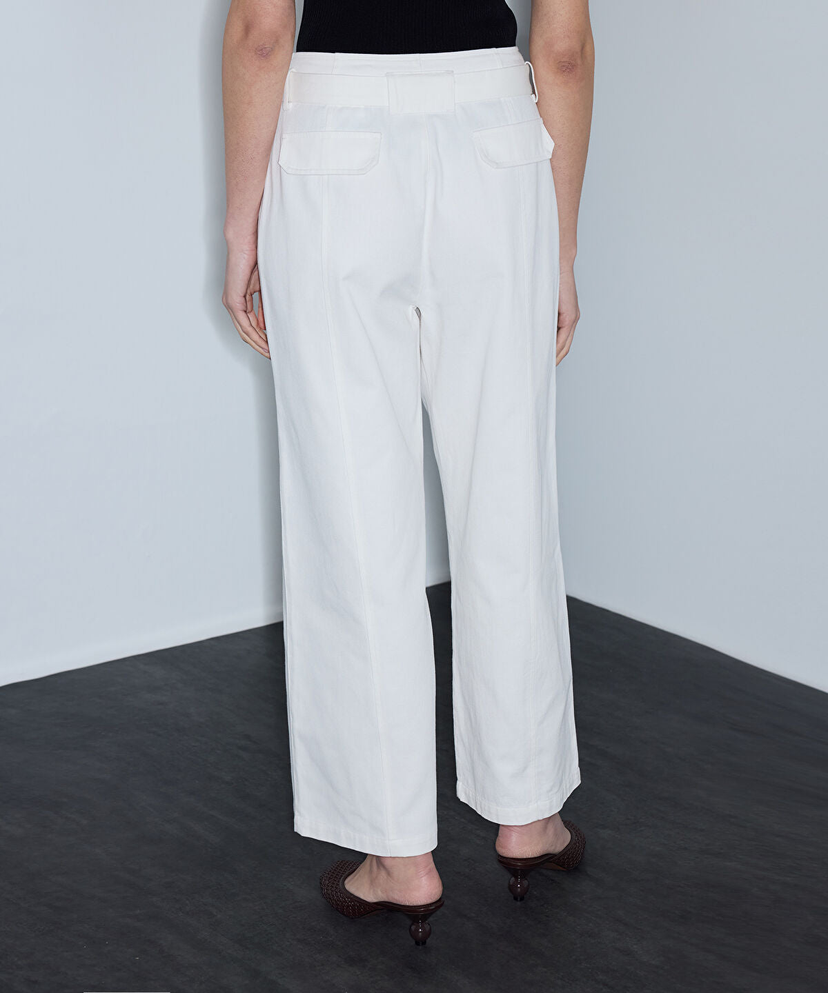Zoomed Belted Non-Denim Trousers