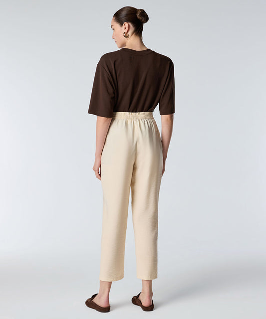 Tie-Waist Carrot Fit Trousers
