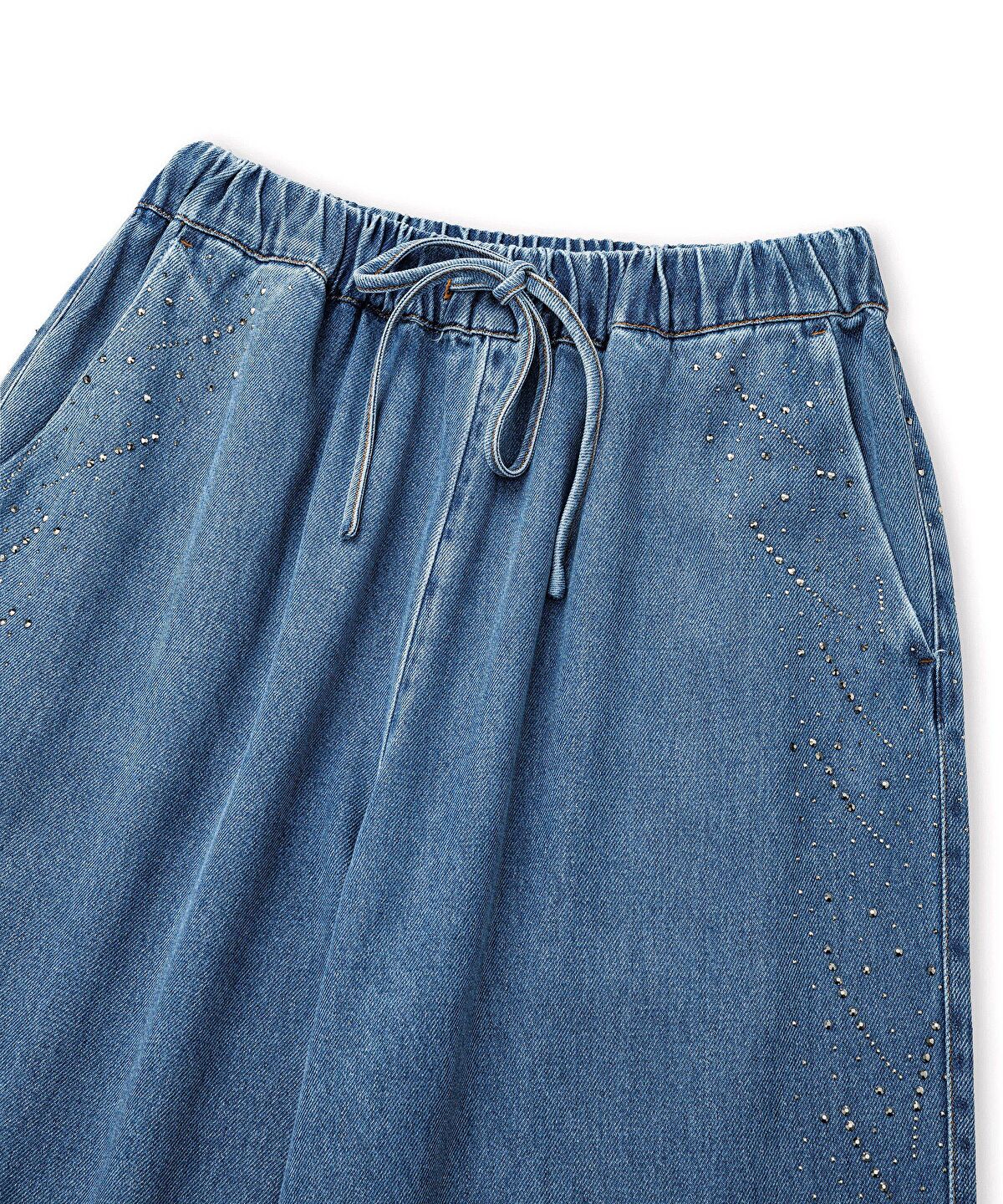 Zoomed Embellished Elastic Waist Trousers