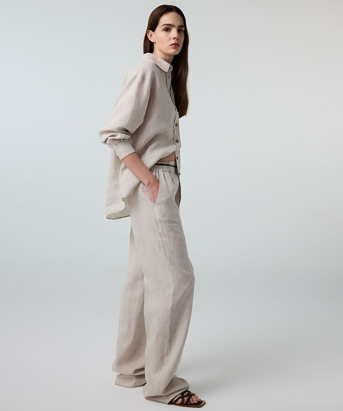 Zoomed Pressed-Crease Belted Linen Trousers