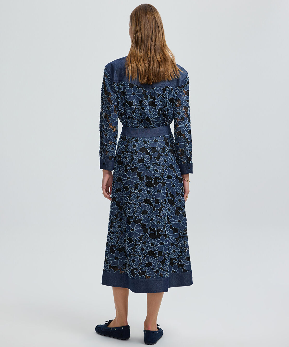 Zoomed Floral Lace Denim Skirt