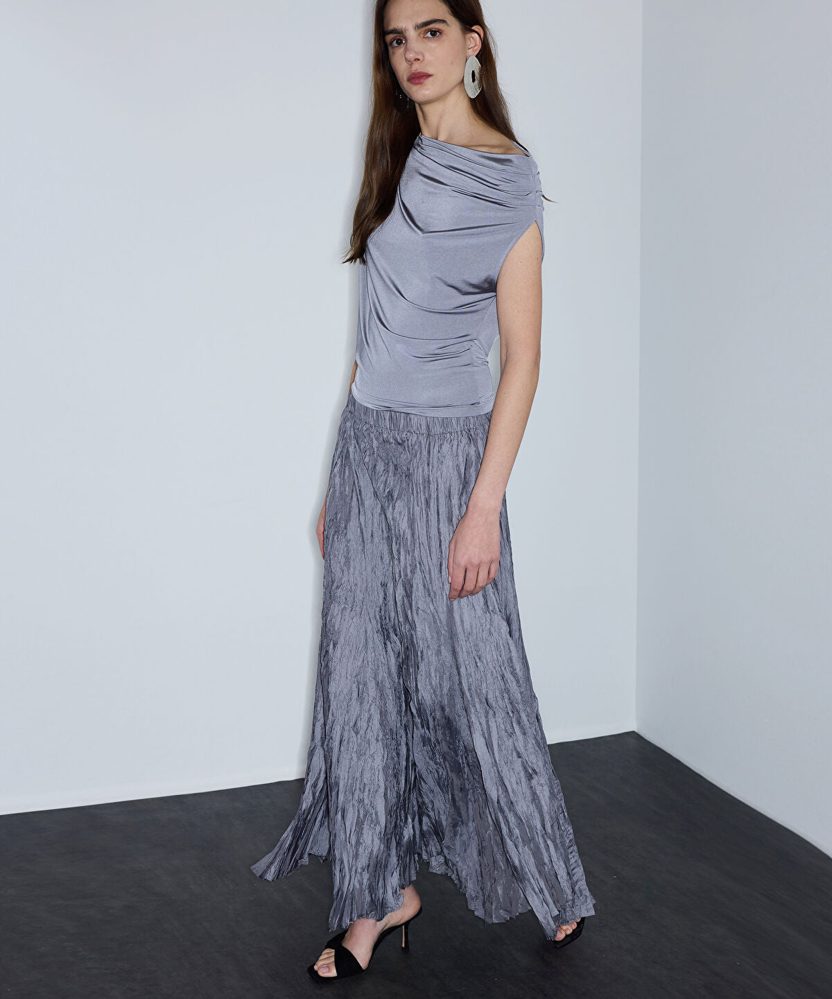 Zoomed Metallic-Effect Skirt