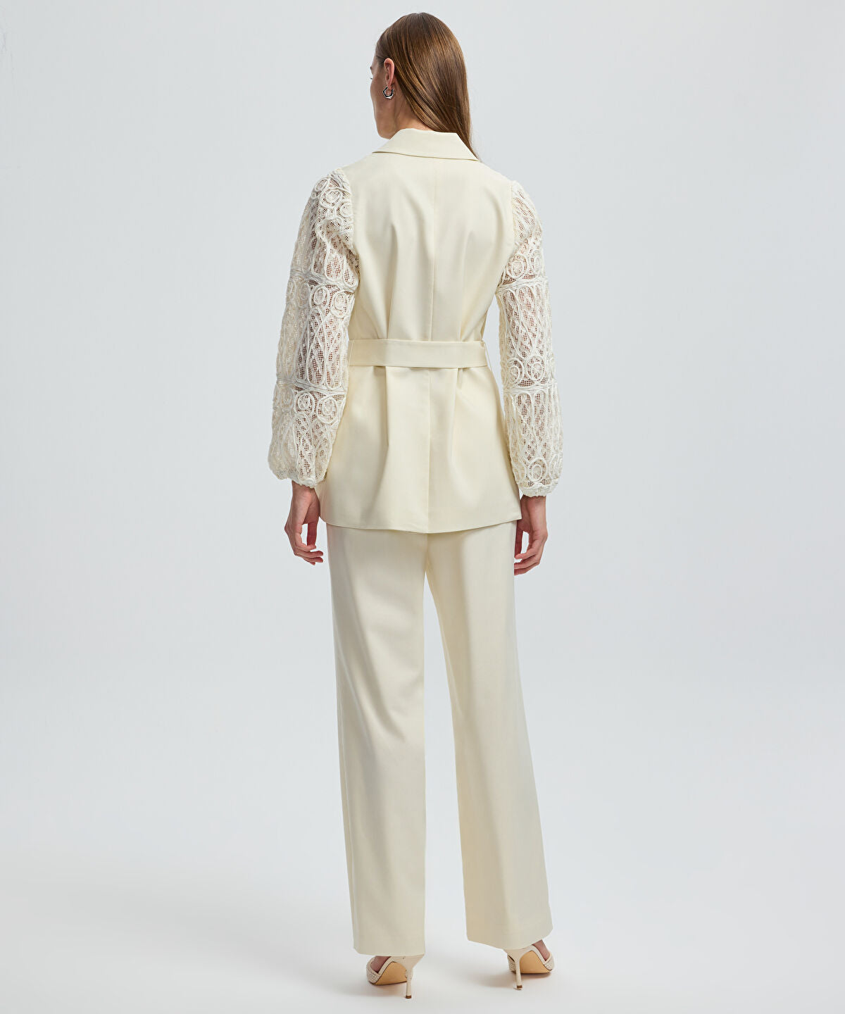 Zoomed Embroidered Mixed Jacket