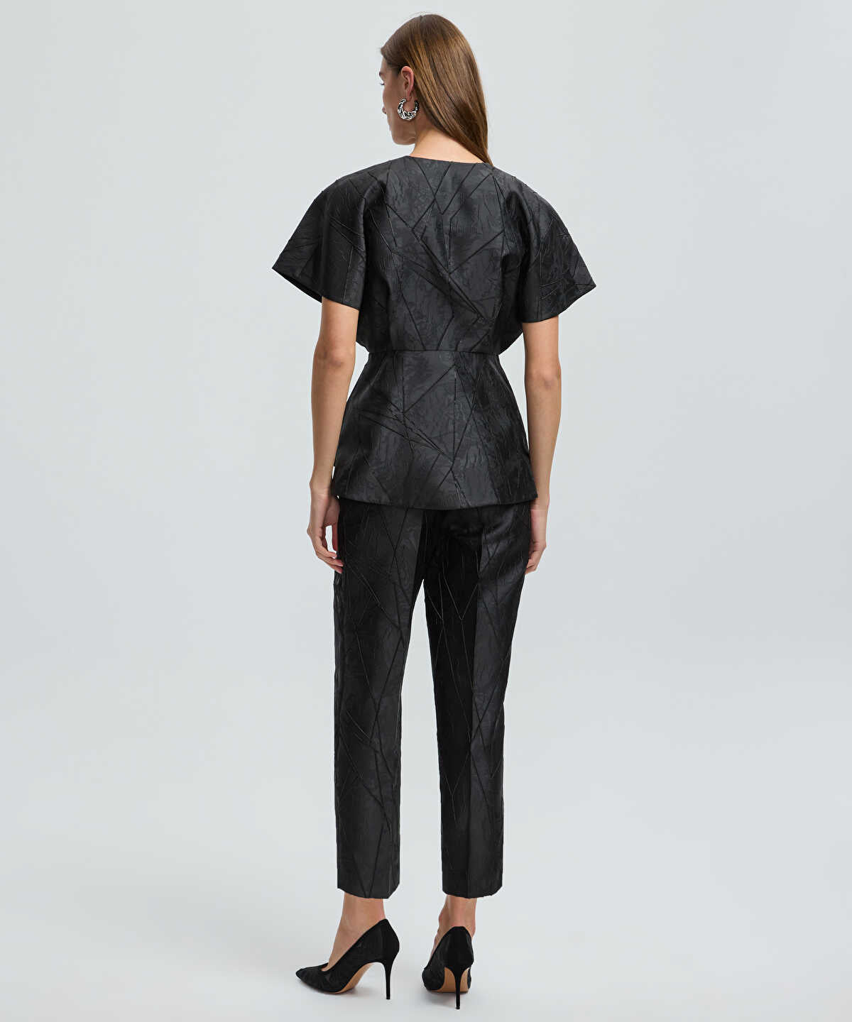 Zoomed Embellished Jacquard Jacket