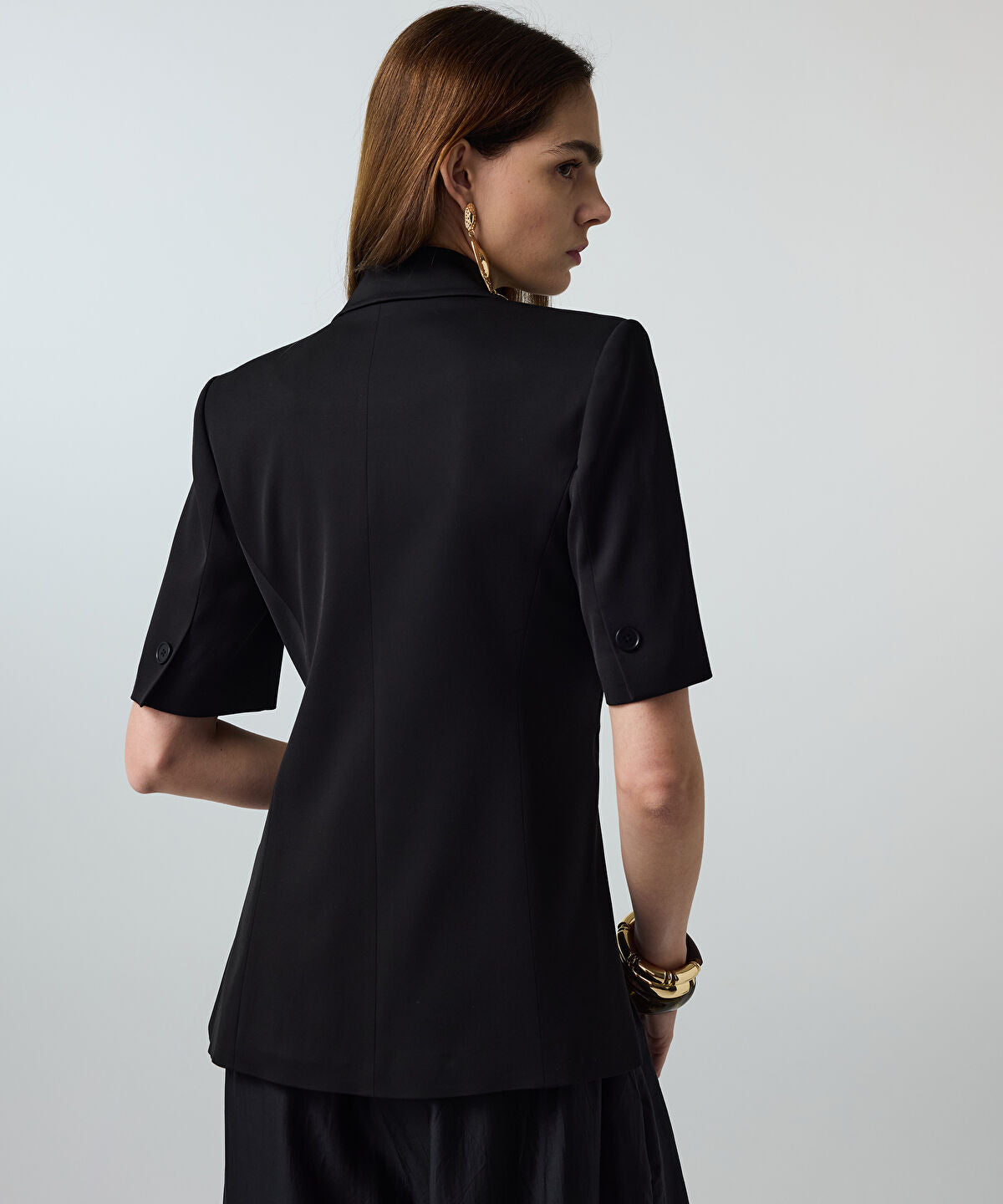 Zoomed Asymmetric Short Sleeve Blazer