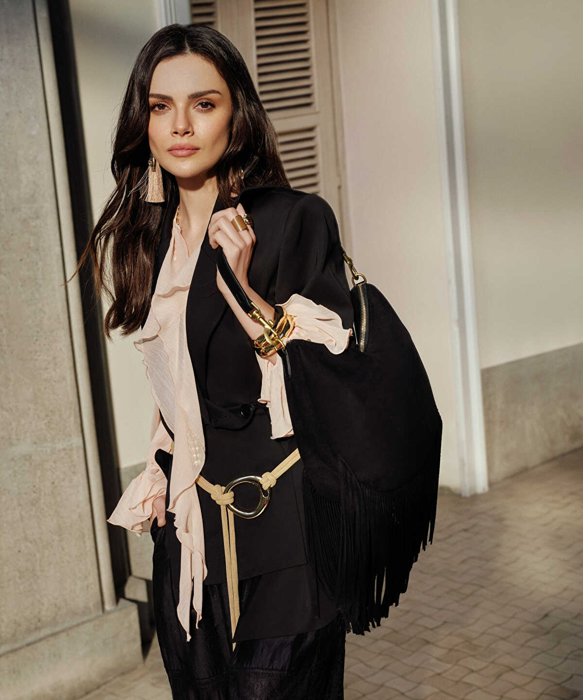 Zoomed Asymmetric Short Sleeve Blazer