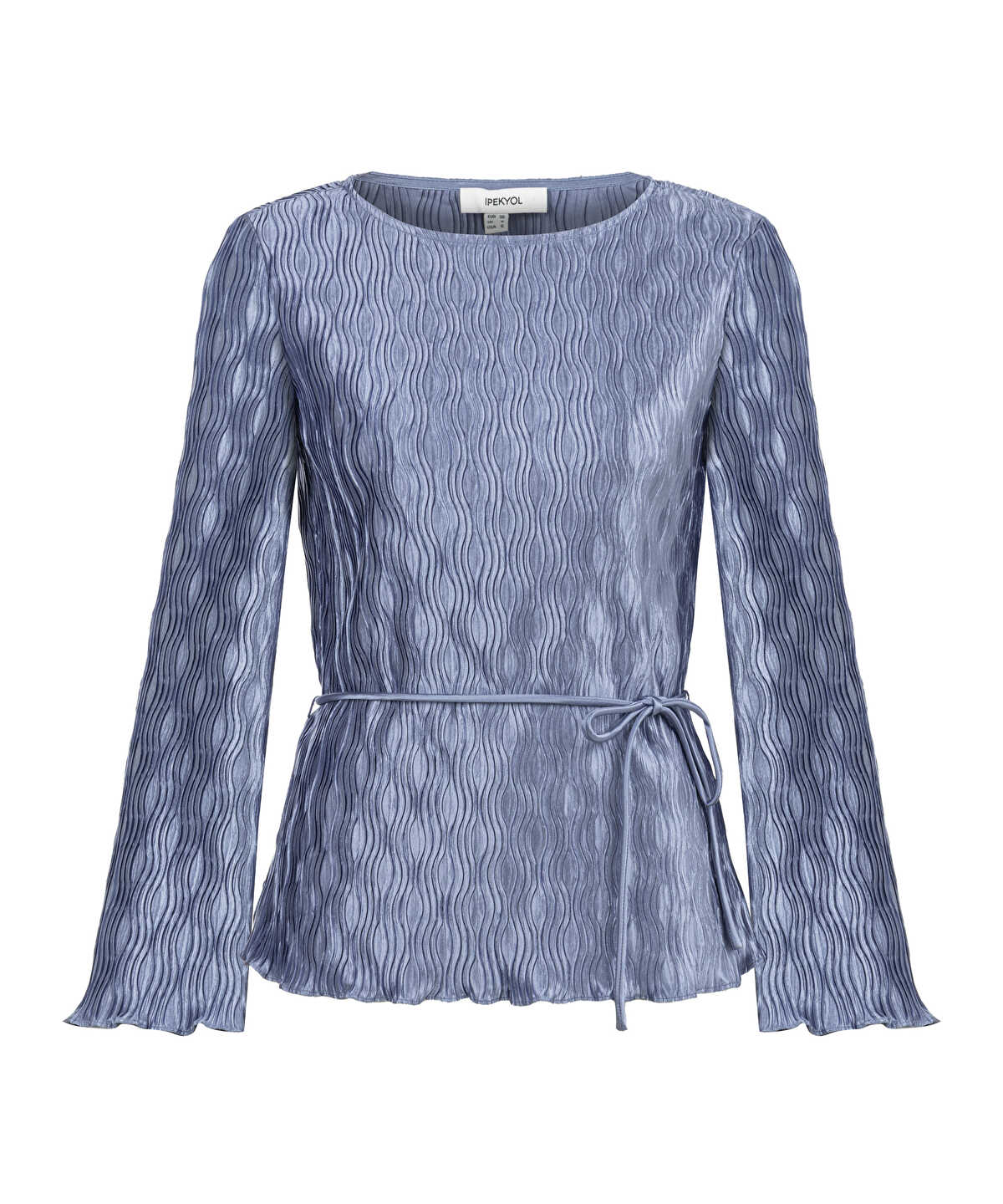 Zoomed Textured Blouse