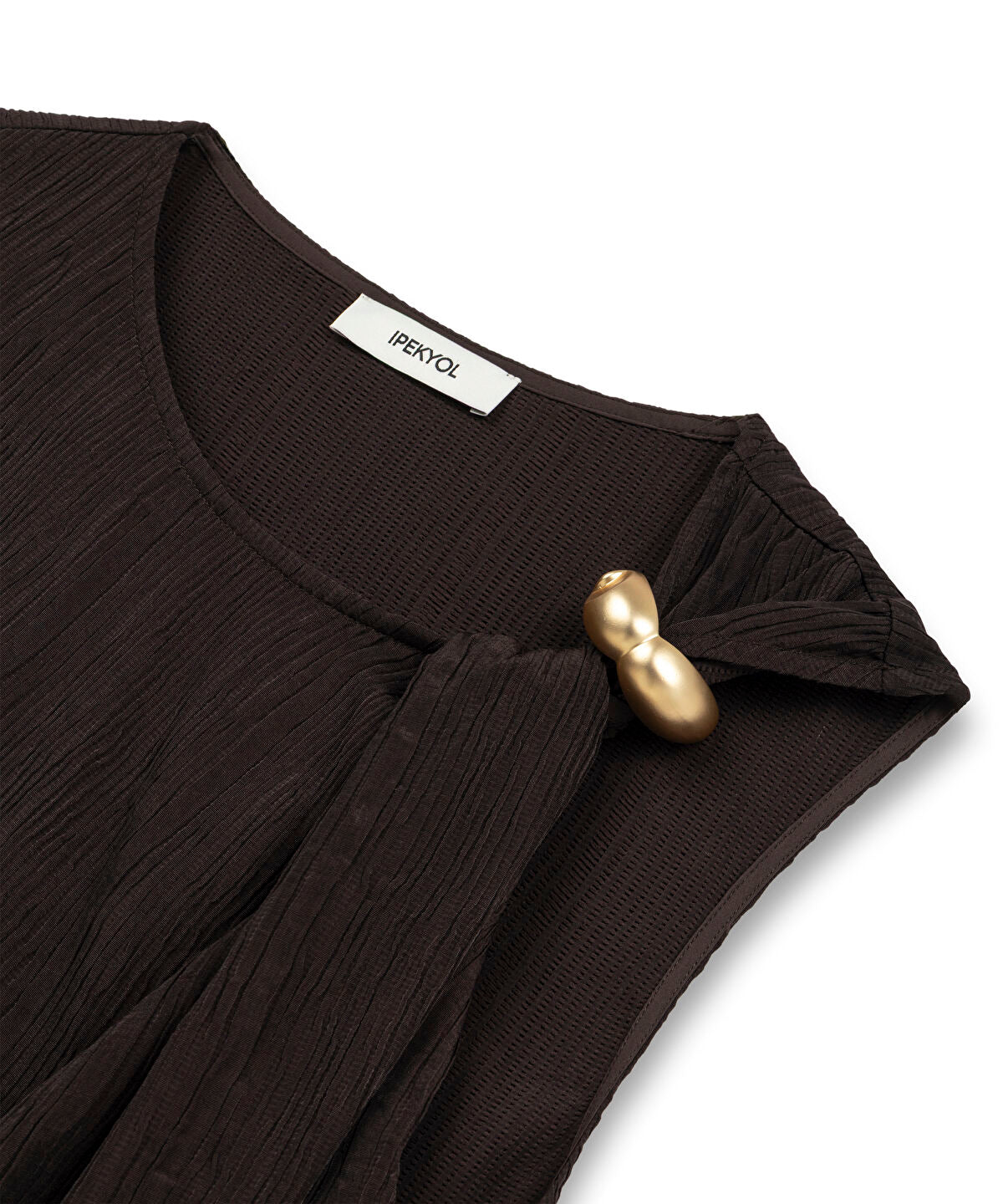 Zoomed Crinkle-Effect Blouse