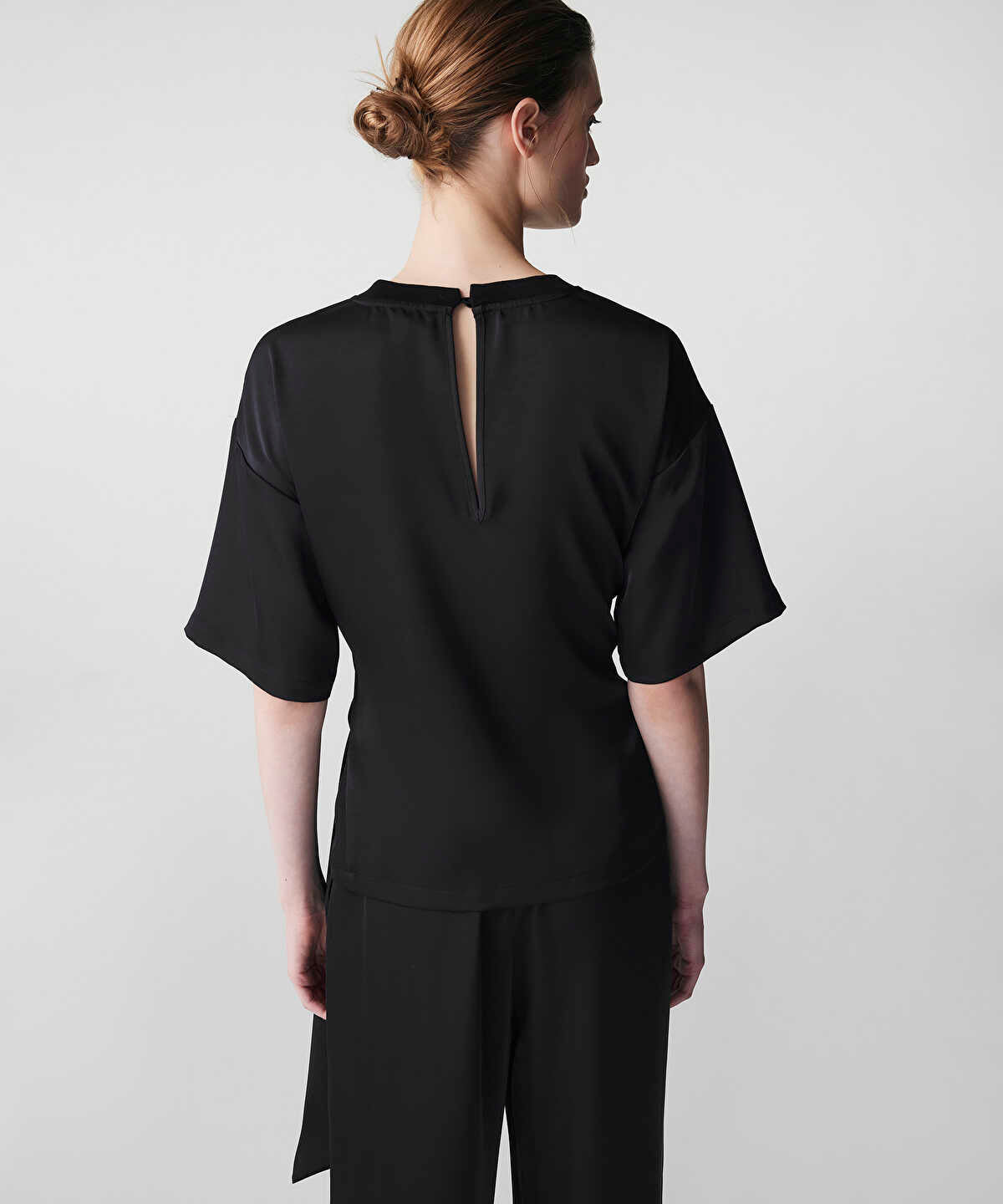 Zoomed Belted Satin Blouse
