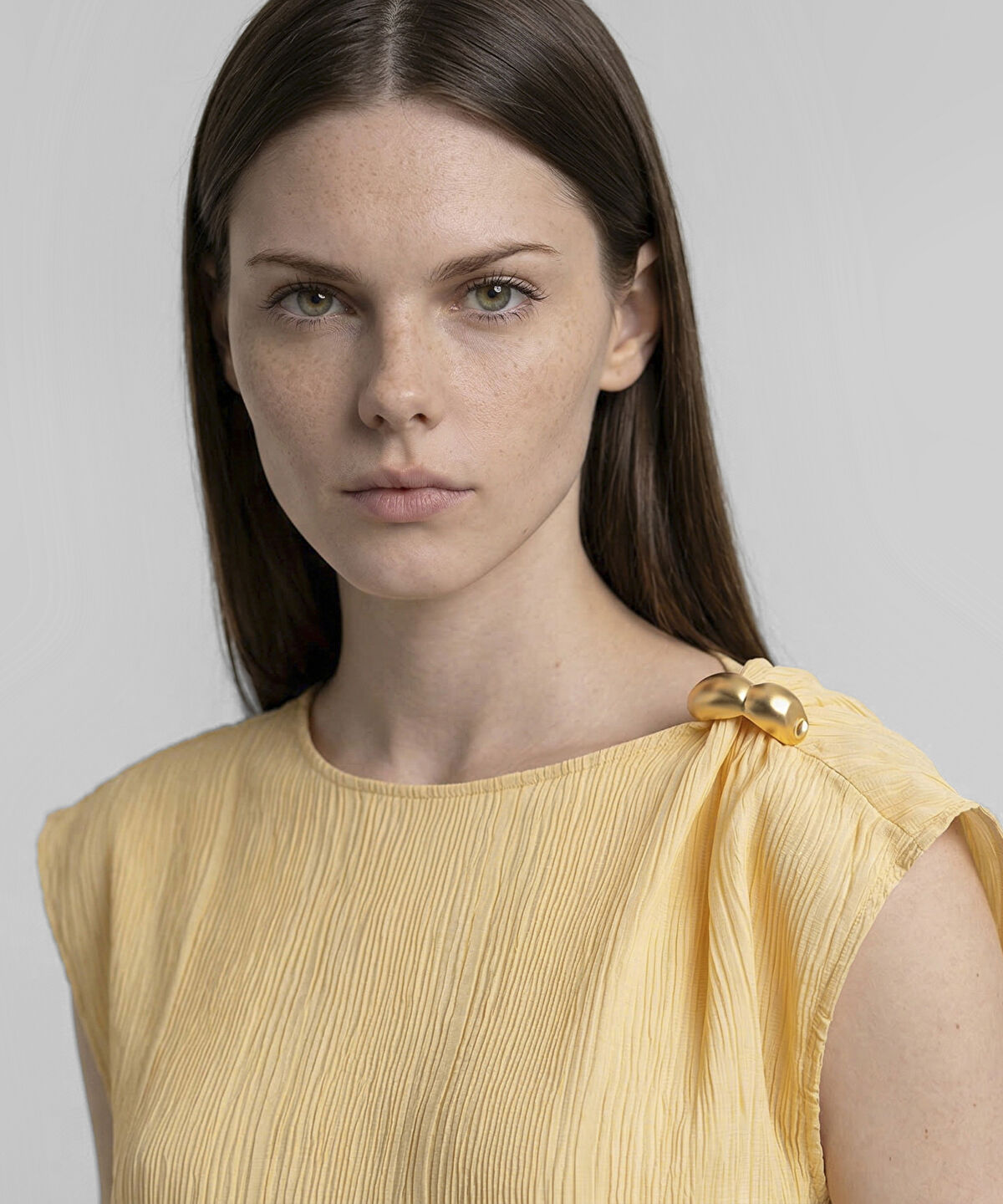 Zoomed Crinkle-Effect Blouse