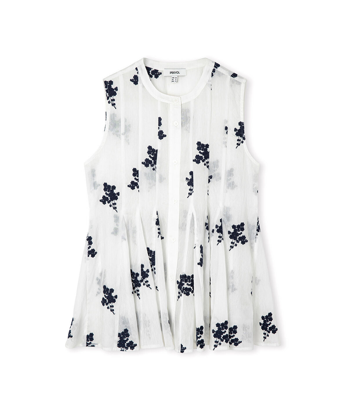 Zoomed Floral Embroidered Blouse