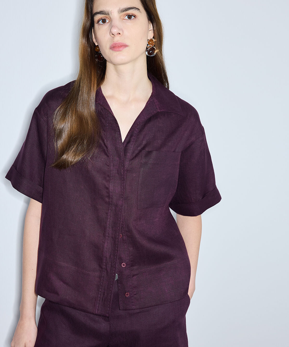 Zoomed Single-Pocket Linen Blouse