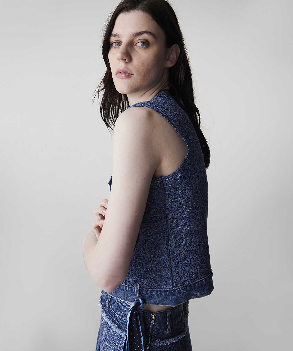 Zoomed Mixed Knit Vest 