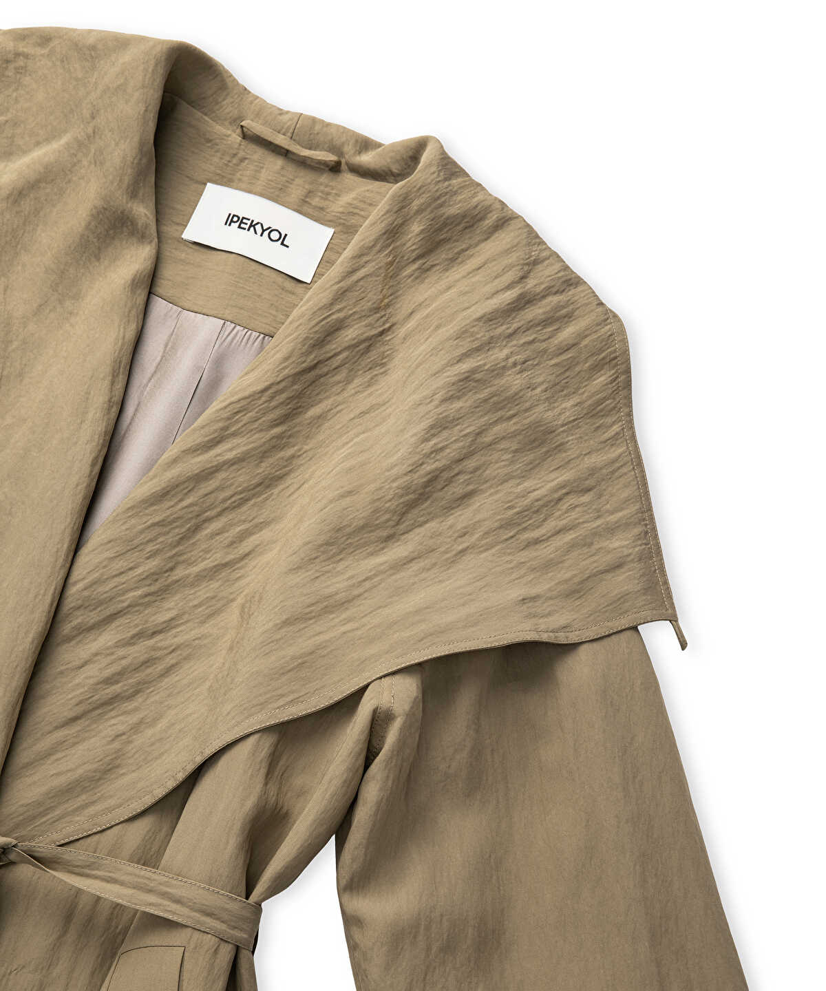 Zoomed Belted Technical Coat