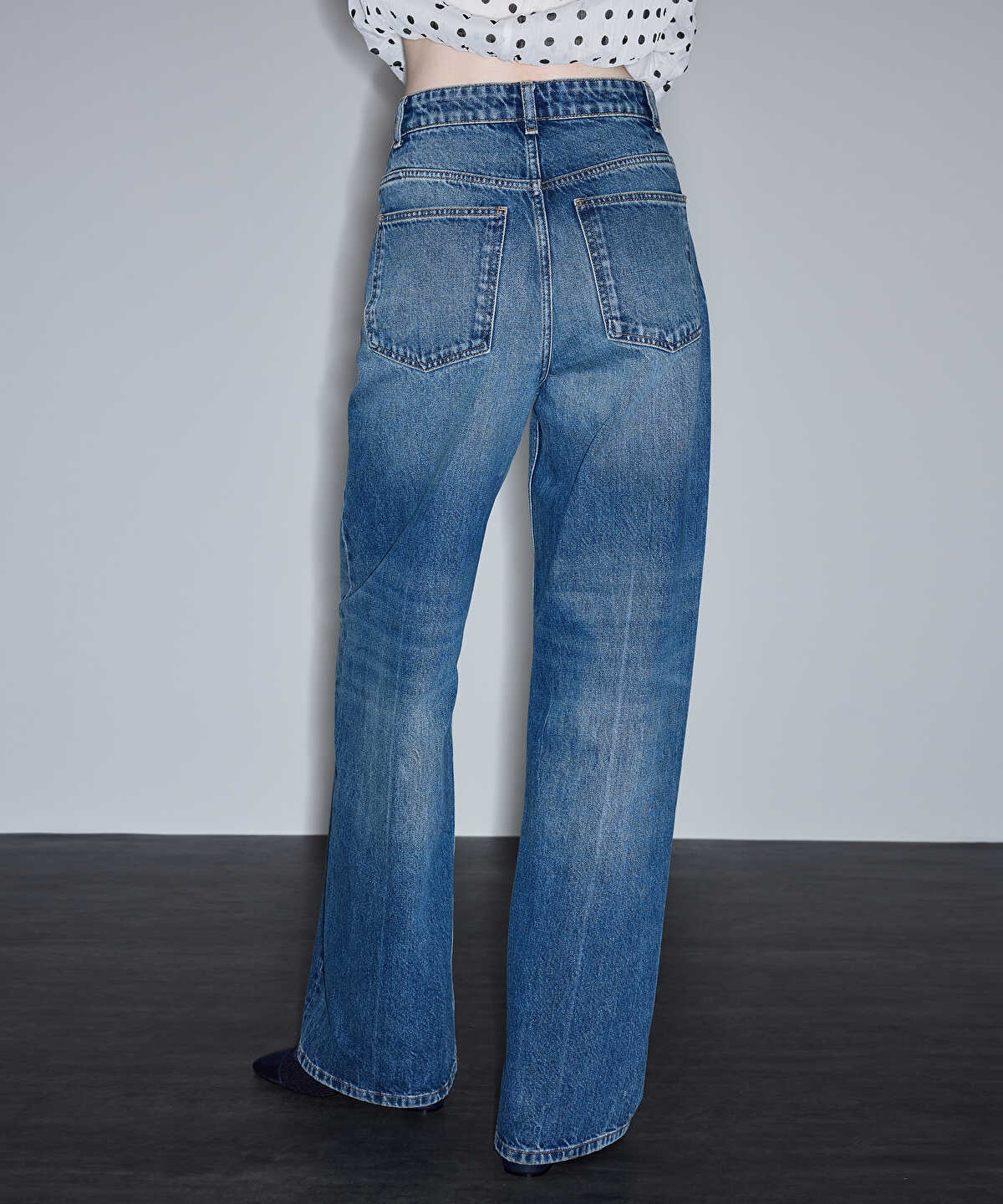 Zoomed Wide Leg Jeans