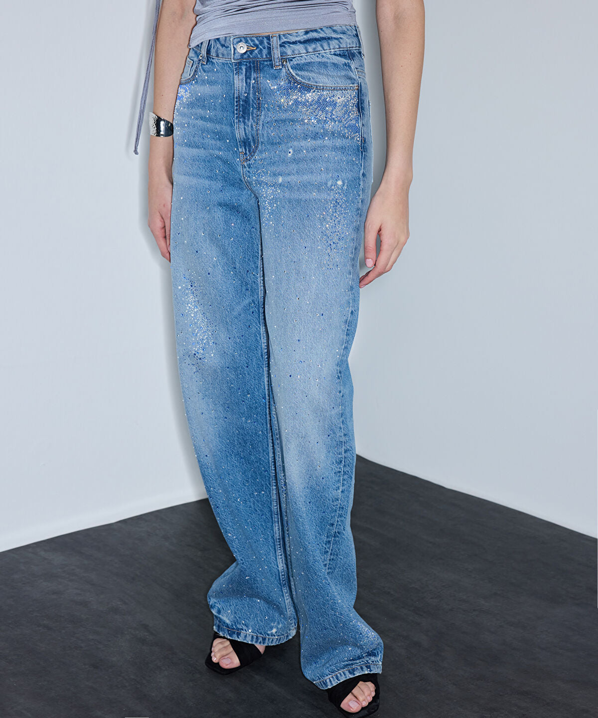 Zoomed Rhinestone Wide-Leg Jeans