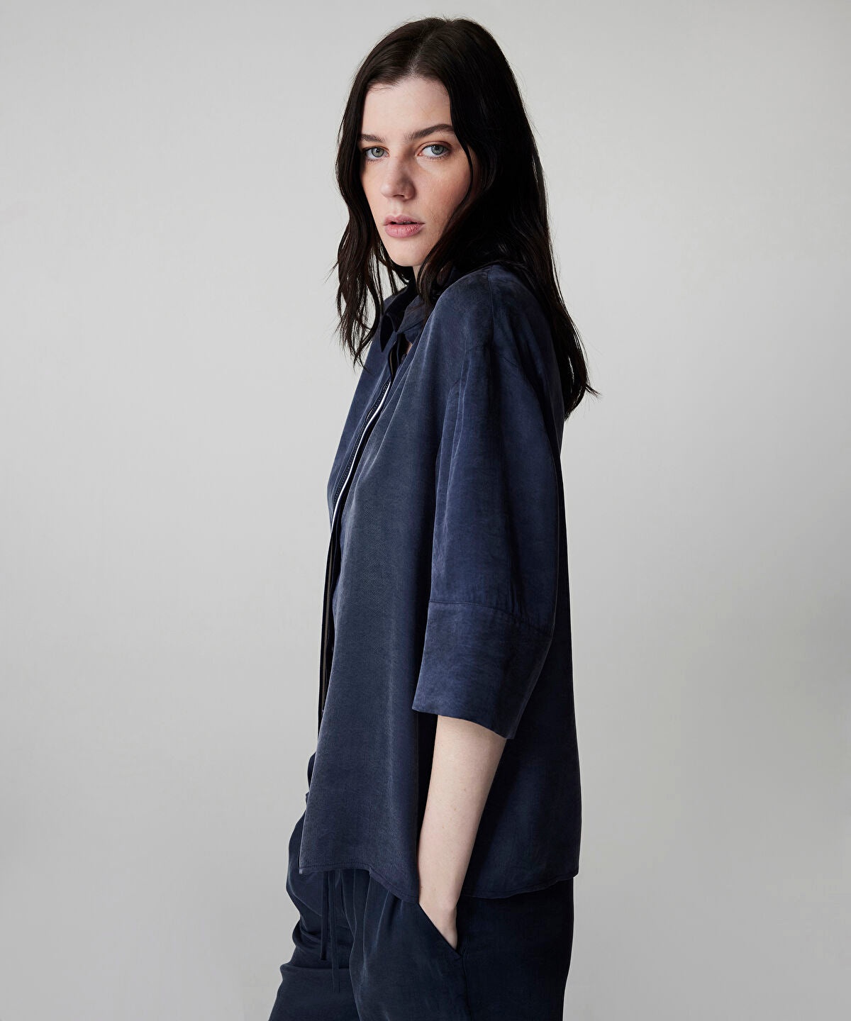 Zoomed Rhinestone Embellished Contrast Piped Shirt