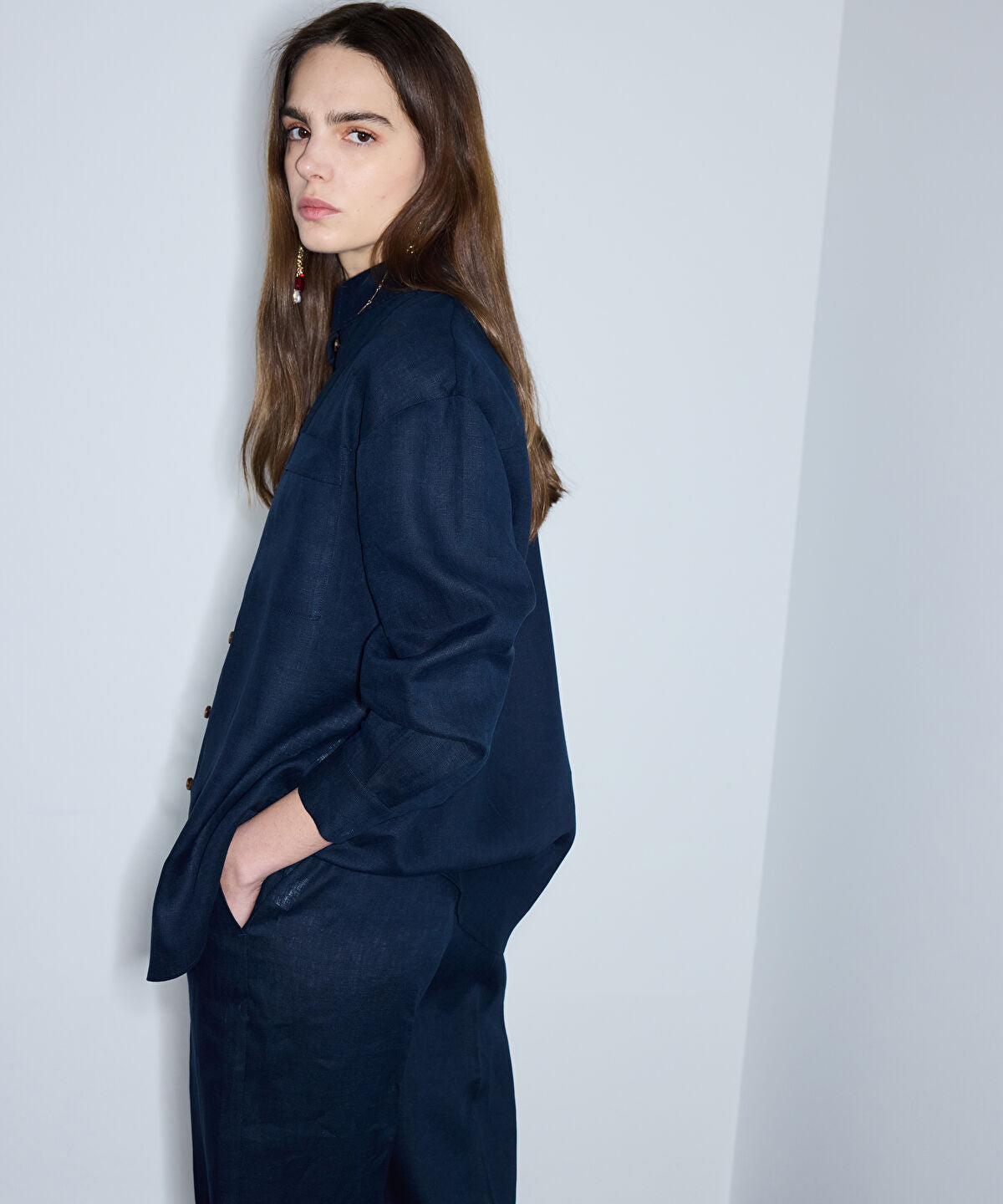 Zoomed Linen Shirt