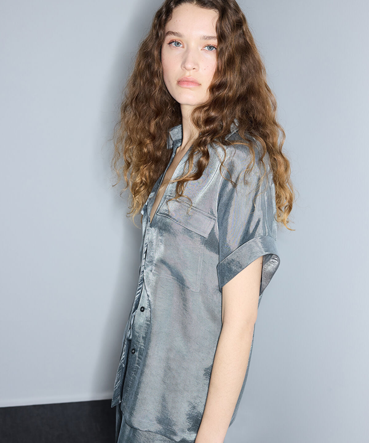 Zoomed Relaxed-Fit Shirt with Pockets
