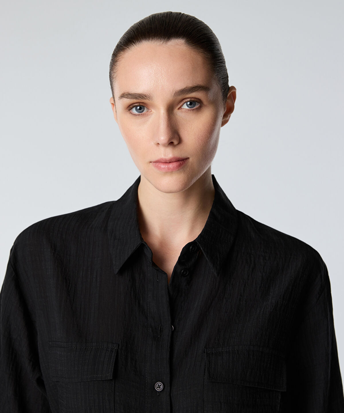 Zoomed Relaxed-Fit Shirt with Flap Pockets