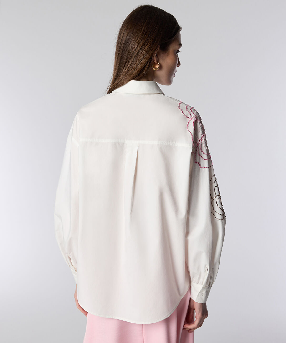 Zoomed Floral Embroidered Poplin Shirt