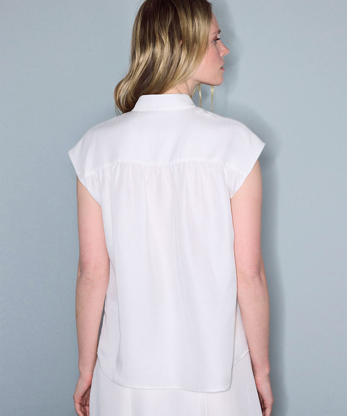 Zoomed SHIRT