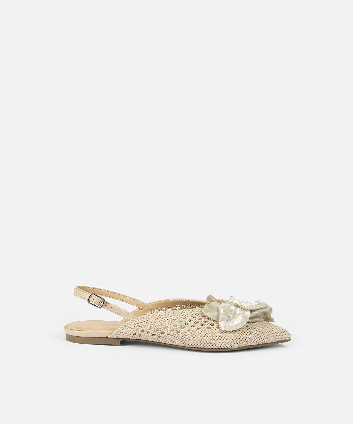Zoomed Floral Appliqué Textured Flats