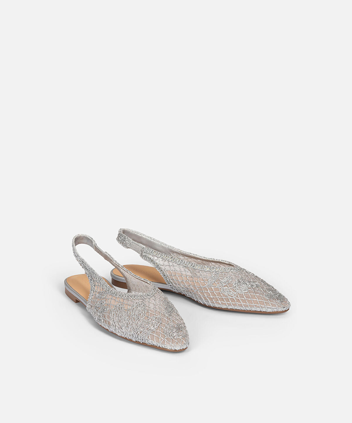 Zoomed Embroidered Flats