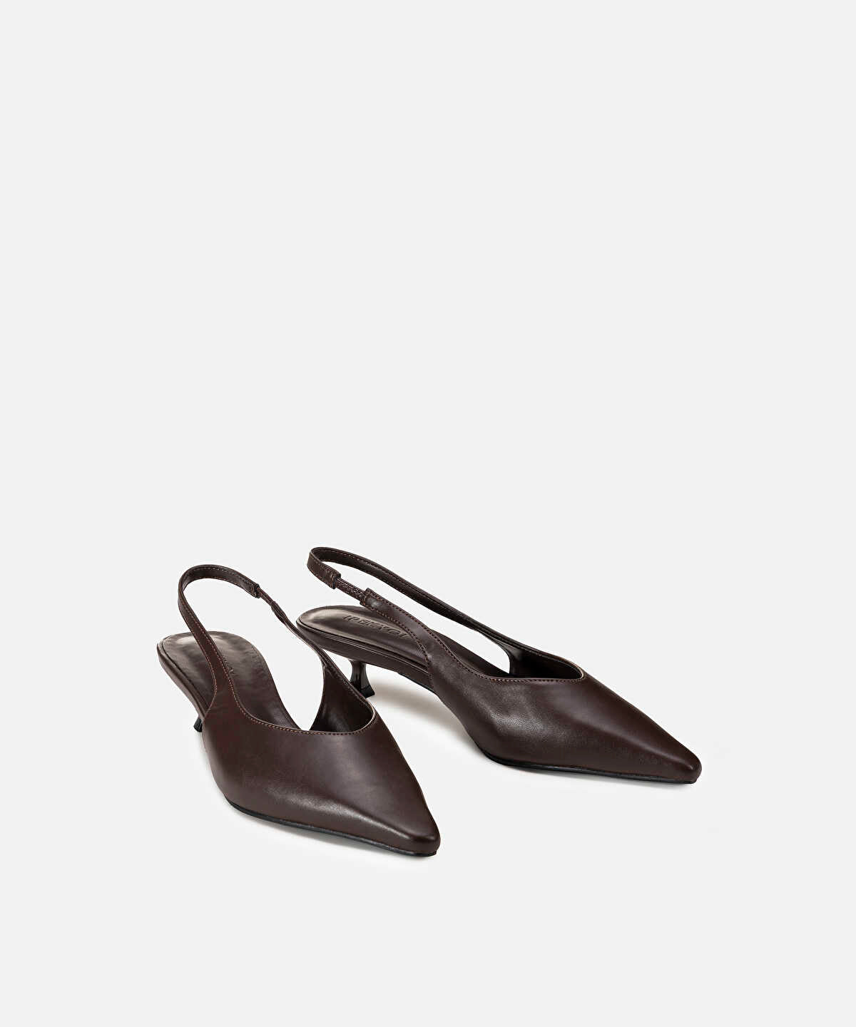 Zoomed Slingback Kitten Heels