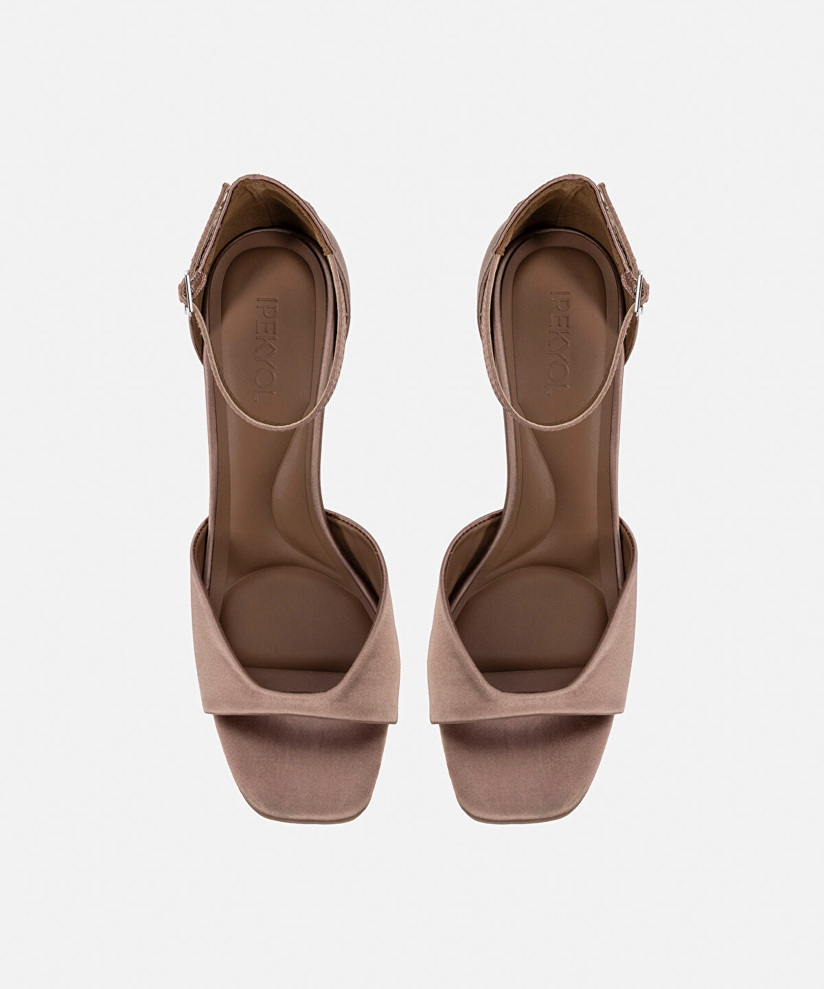 Zoomed Satin-Finished Heels