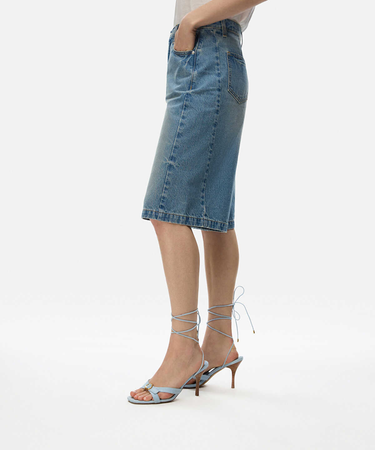 Zoomed Ankle Tie Heeled Sandals