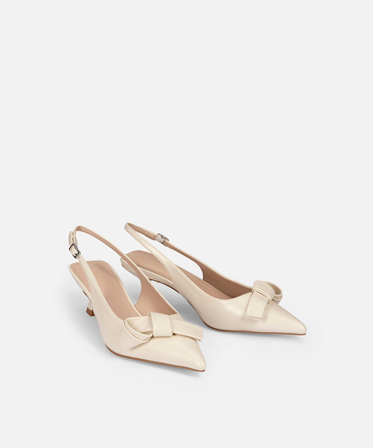 Zoomed Appliqué Detail Heels