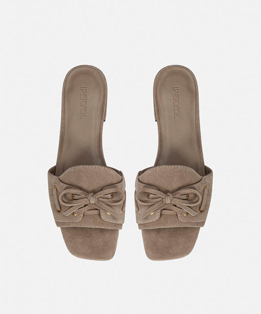 Suede-Leather Slippers with Bow