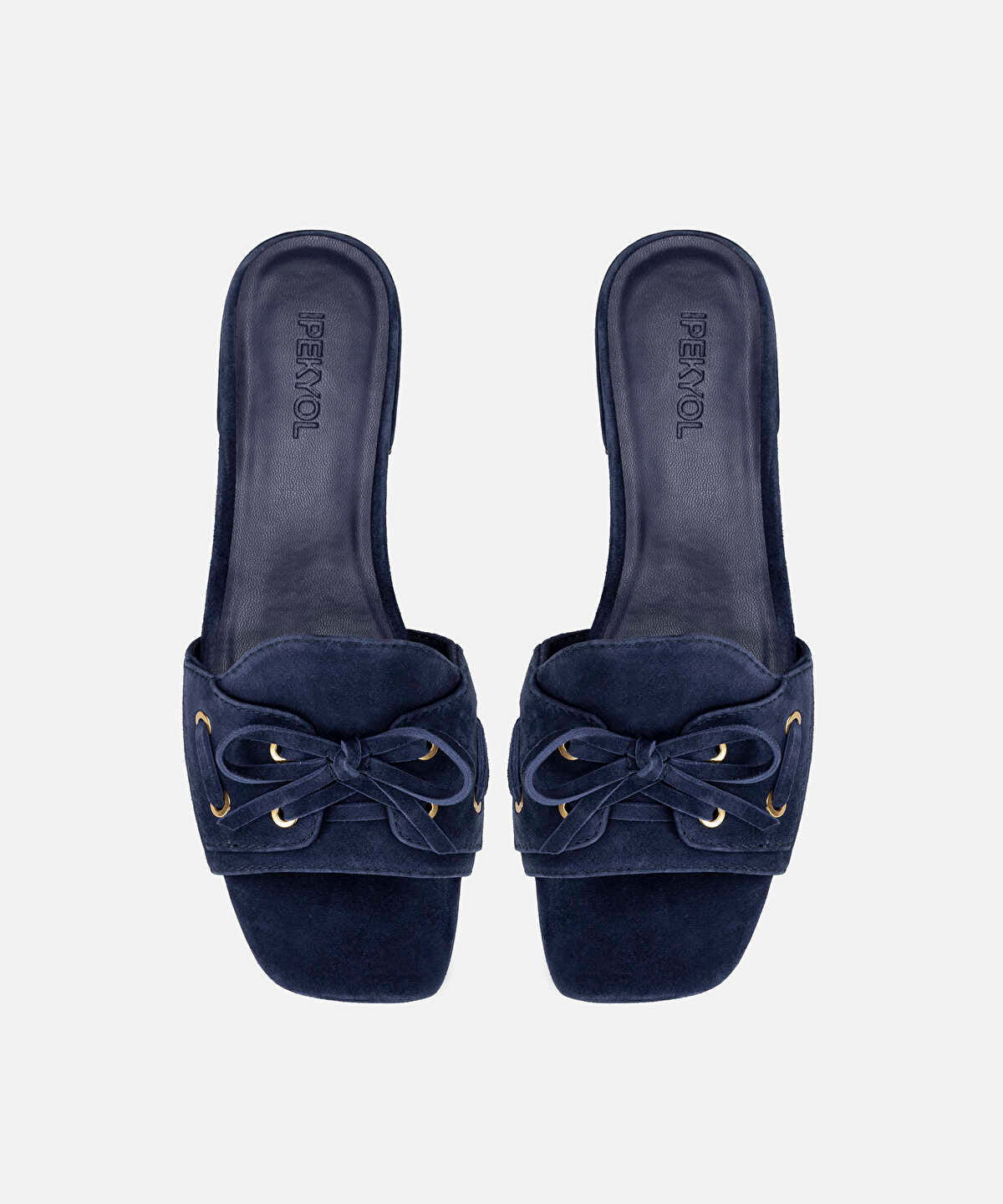 Zoomed Suede-Leather Slippers with Bow