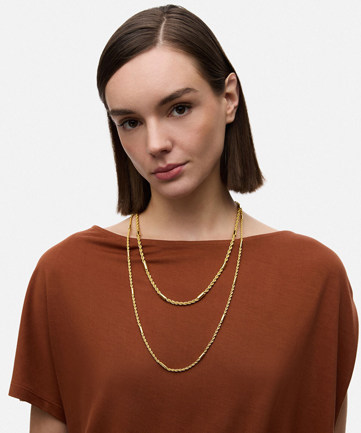 Zoomed Spiral Chain Necklace
