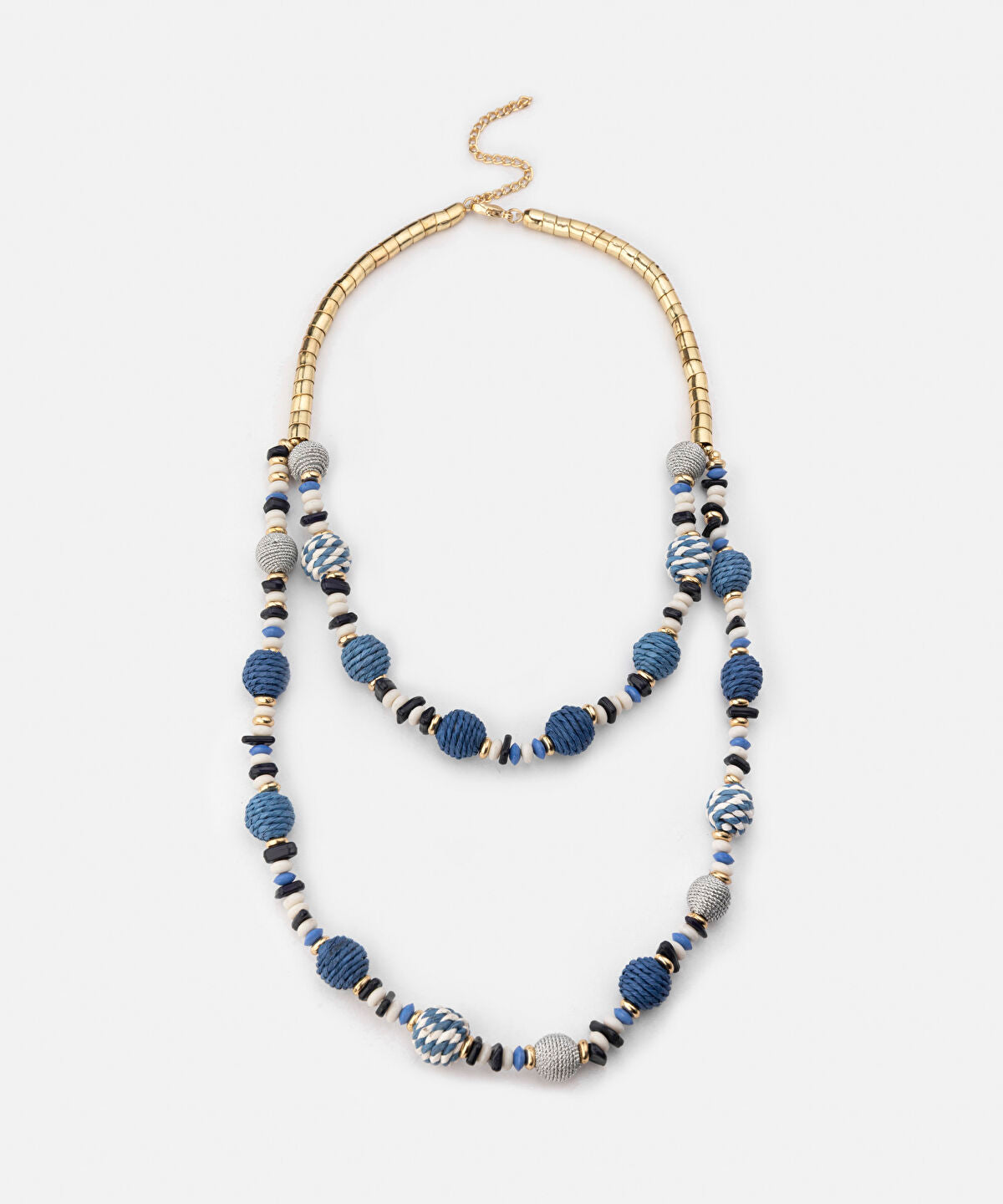 Zoomed Beaded Raffia Necklace