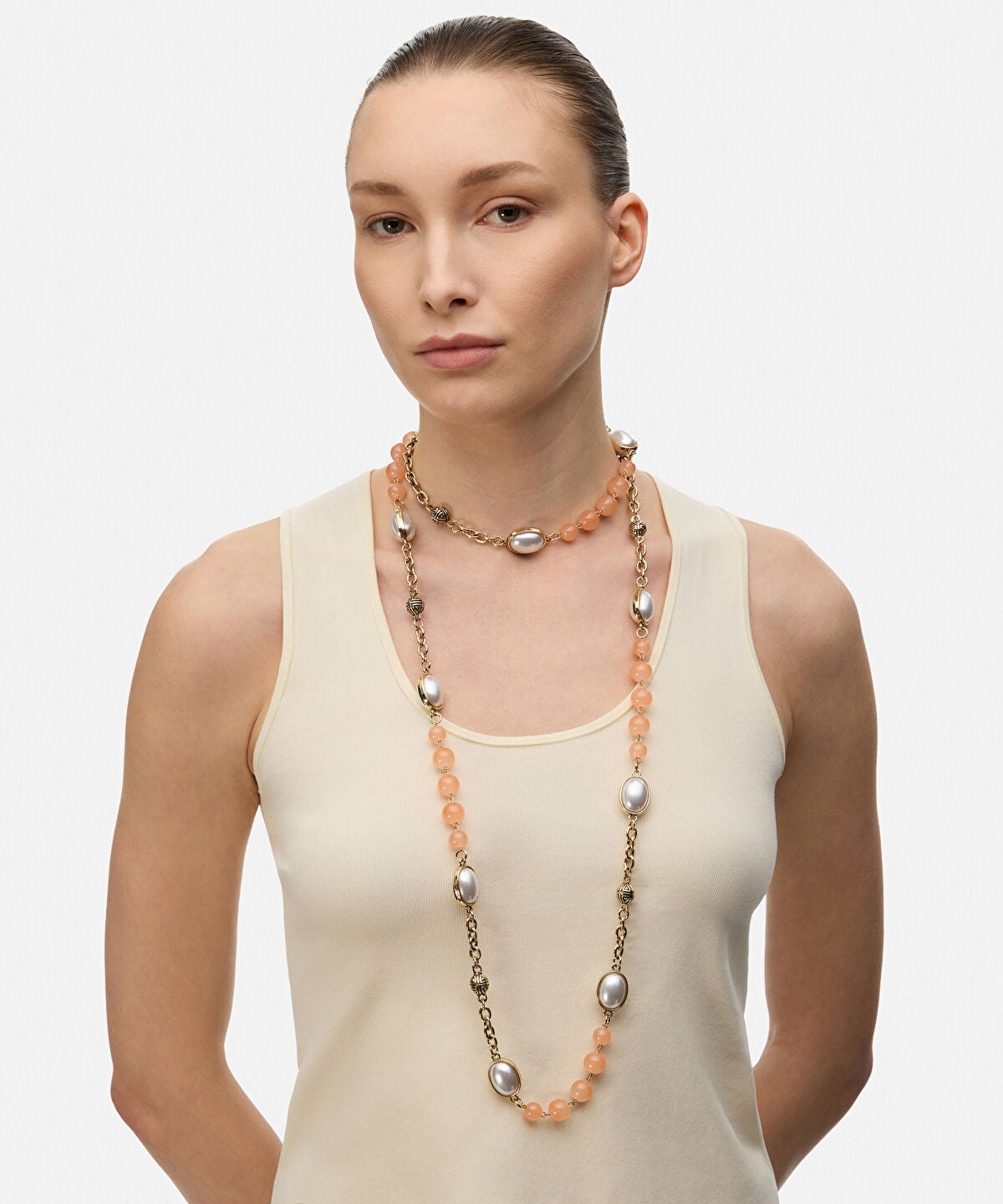 Zoomed Faux Pearl Long Chain Necklace