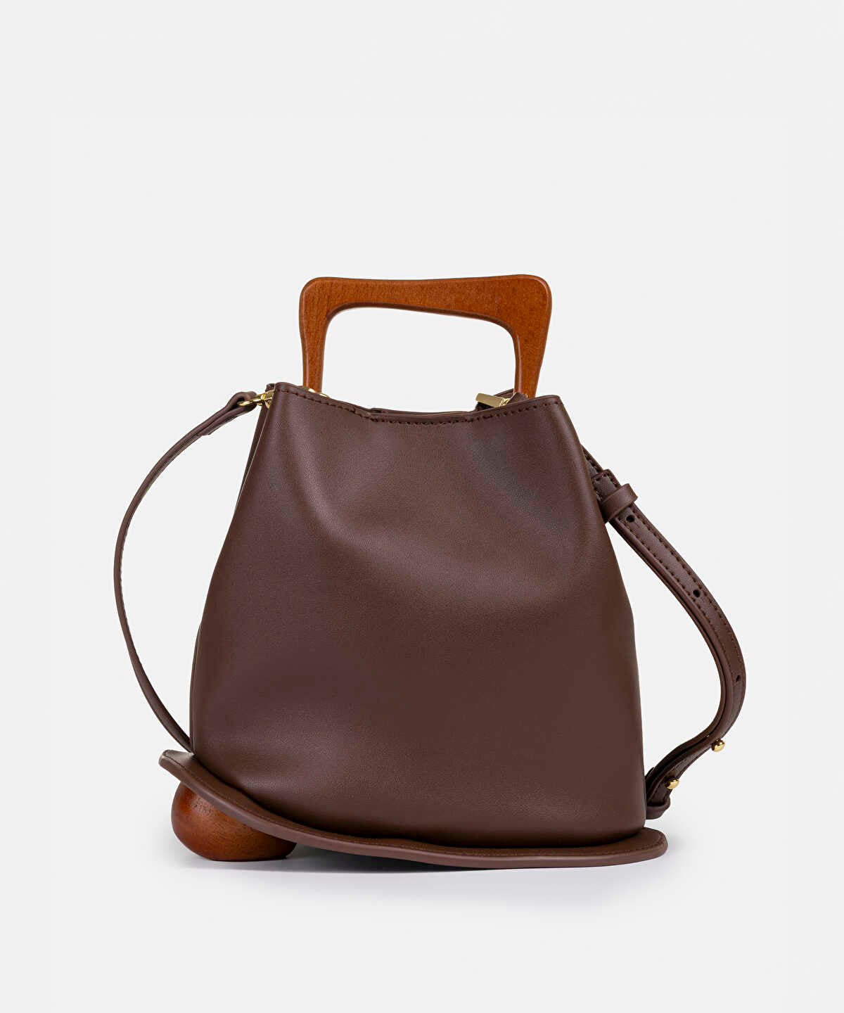 Zoomed Wooden Handle Bag